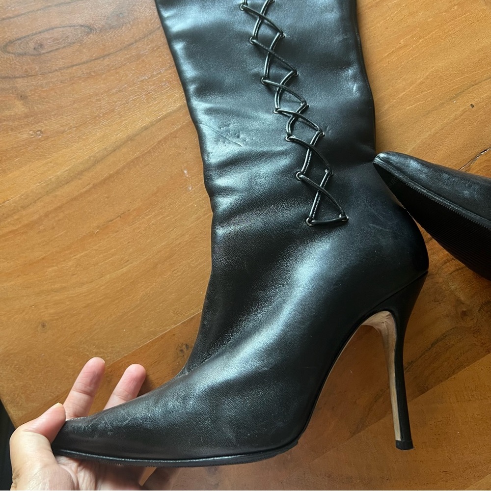 Manolo Blahnik Over the Knee Black Leather Boots side lace details size 38.5 - Picture 8 of 10